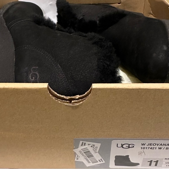 UGG JEOVANA SUEDE WATERPROOF WEDGE ANKLE BOOT SIZE 11 WOMEN - Picture 14 of 16